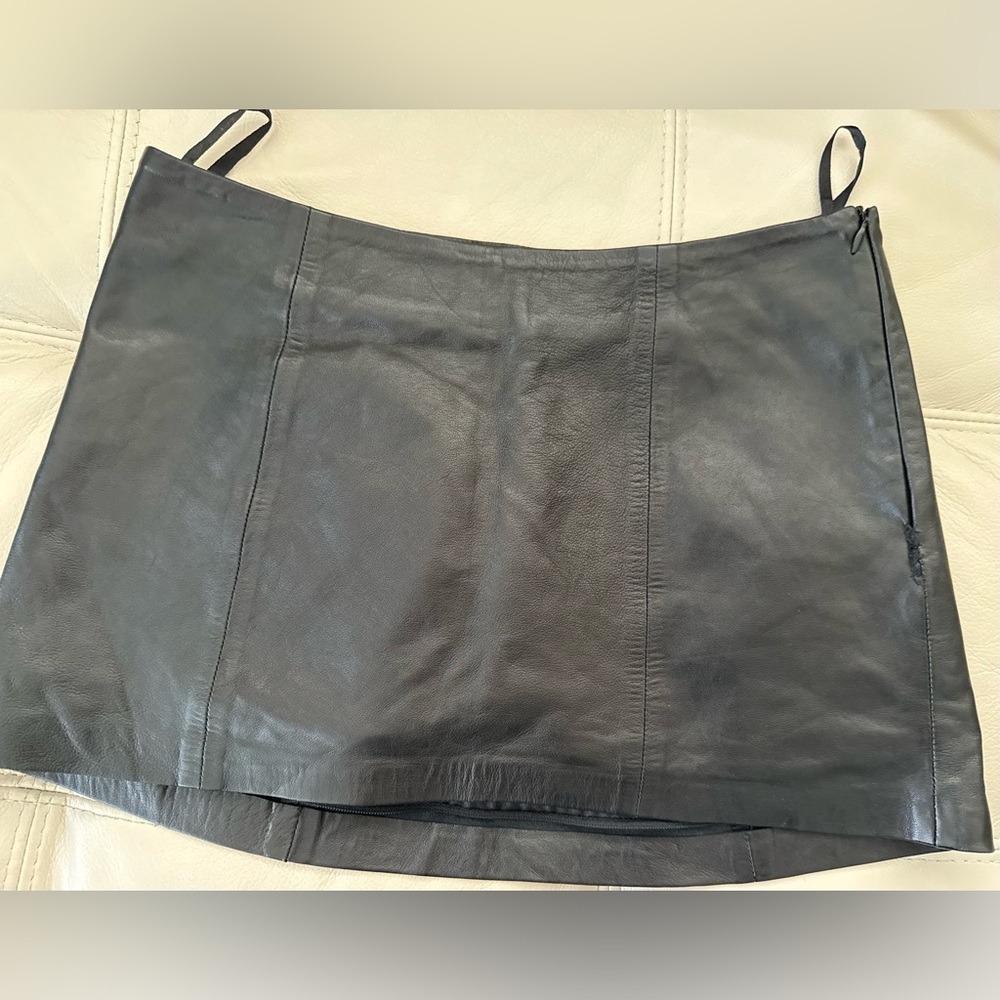Bod & Christensen Black Genuine Leather Mini Skirt size 2